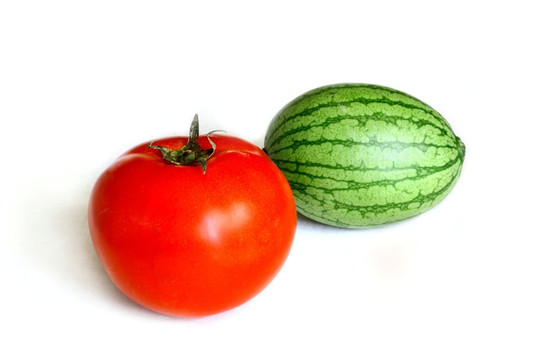 袖珍西瓜和西红柿