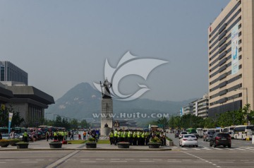 韩国李舜臣雕像