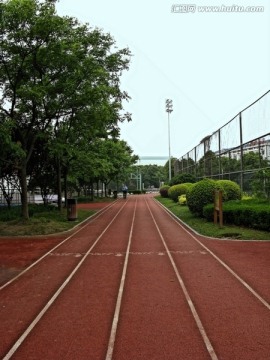 田径 跑道 健身路