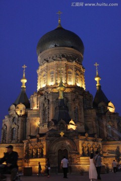 夜幕下的索菲亚教堂