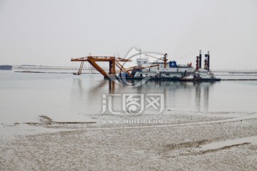 大海 海堤 挖砂船