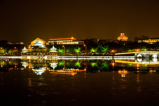 集美龙舟池夜景