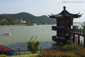 凉亭 湖水