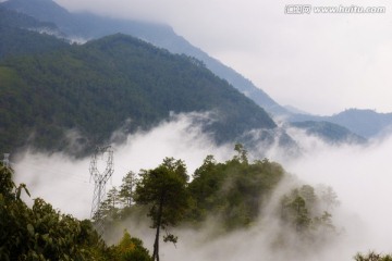泸沽湖云雾