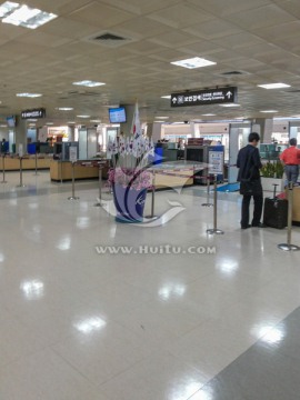 机场安检 韩国金浦机场