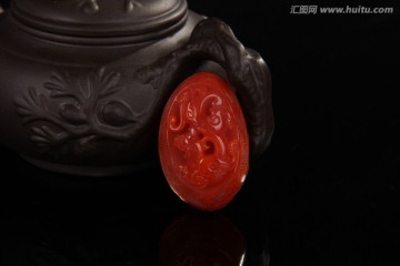 龙 南红玛瑙吊坠