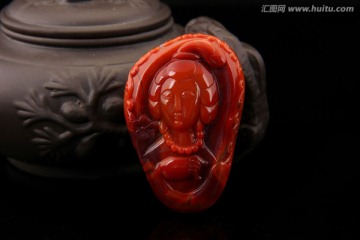 菩萨 南红玛瑙吊坠