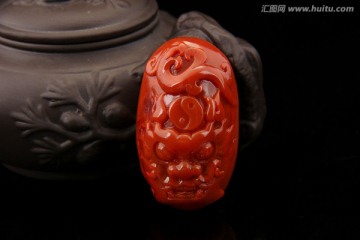 龙纹 南红玛瑙吊坠
