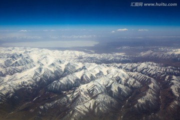 高原 雪山 航拍