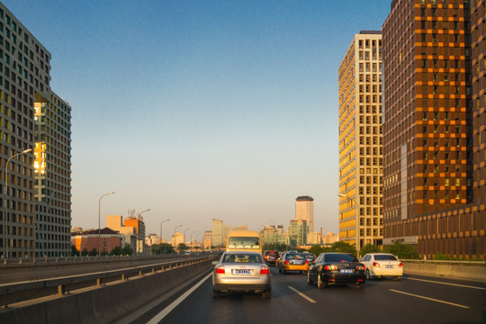 机场高速公路