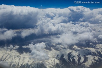 雪山 白云 高原