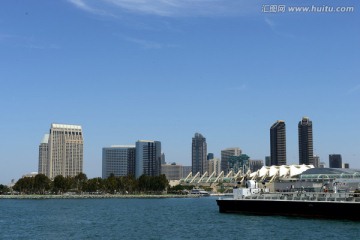 圣地亚哥湾海滨风情