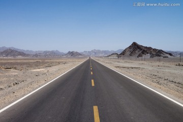 新疆荒漠公路