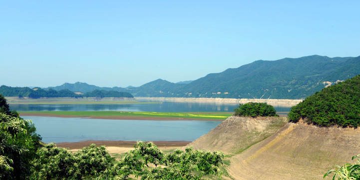 绿江村