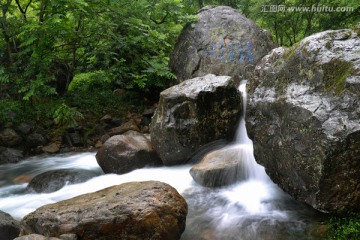 淳安山水瀑布