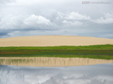 西藏阿里地区风光