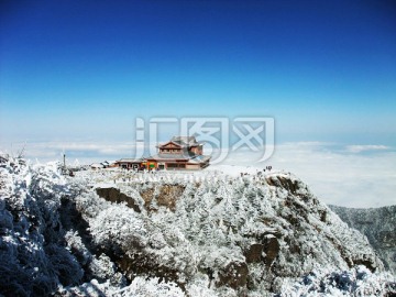 峨眉山金顶雪景