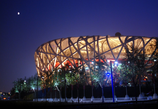北京鸟巢的夜景