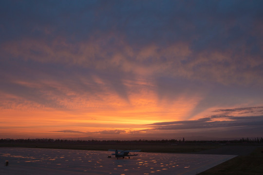 霞光万丈 夕阳 飞机