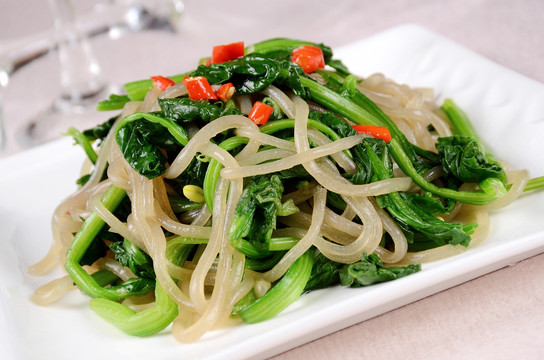 菠菜拌粉条