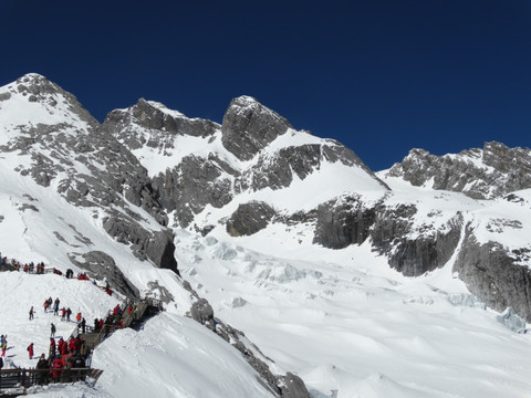 雪山