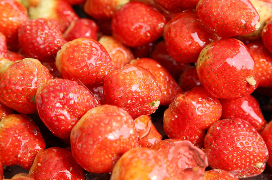 草莓糖葫芦