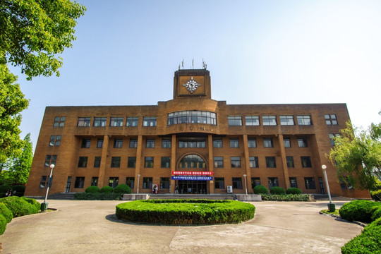 宁波大学图书馆