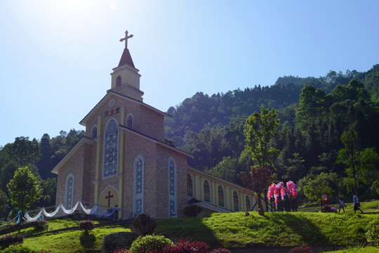 四川彭州白鹿镇天主教堂
