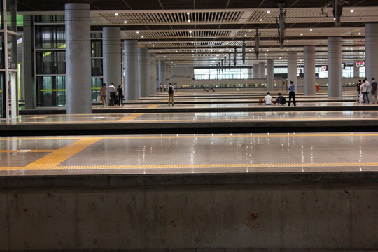 杭州东站之站台