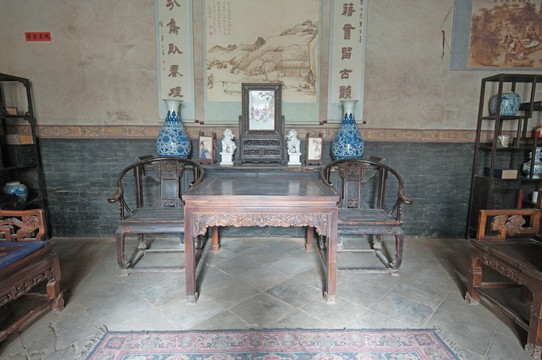 李家大院