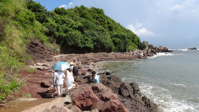 北海怪石滩圣地