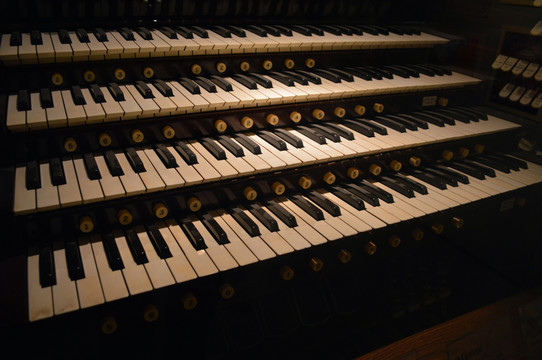 管风琴键盘