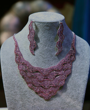 紫色水晶项链