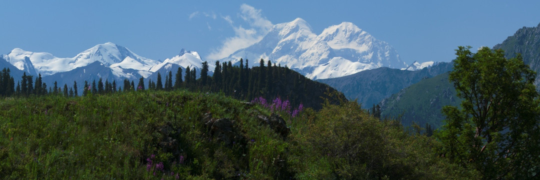 天山