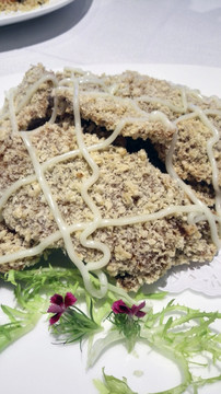 沙律小牛排