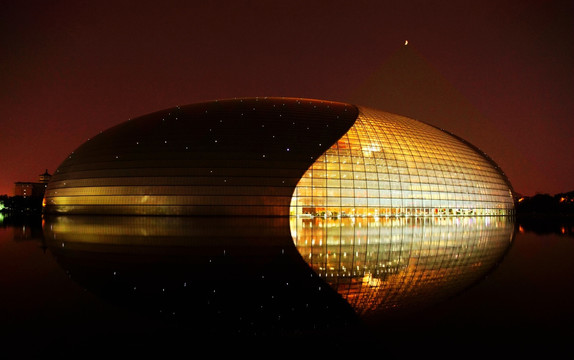 北京国家大剧院灯光夜景