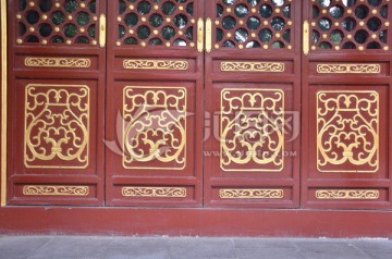 中式门纹理雕饰