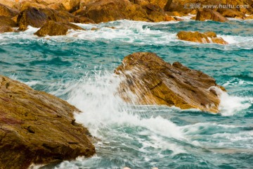 深圳大鹏半岛 礁石 海浪