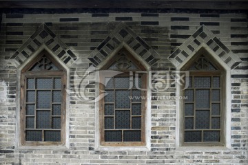 刘氏祖居西式玻璃窗