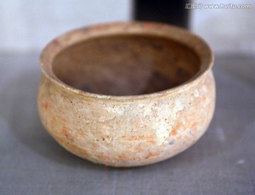 新石器时代大溪文化彩陶钵
