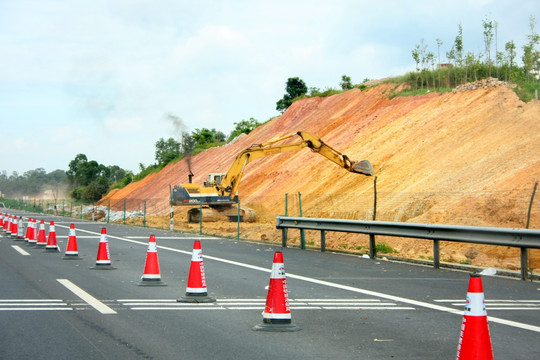 修路公路