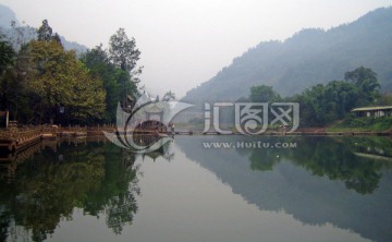 柳江古镇水景