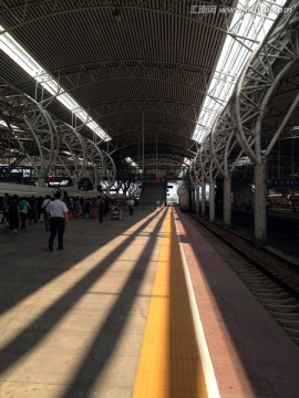 火车站 南京 现代 轨道交通