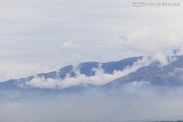 天山