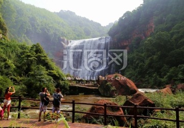 十丈洞大瀑布远景