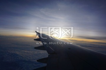 飞机航拍云层