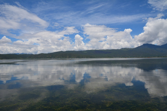 湖光山色