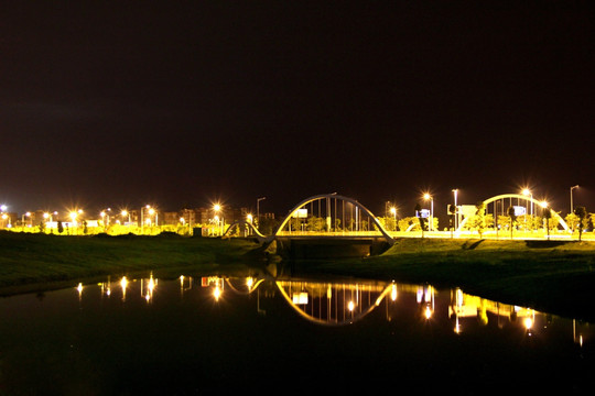 来宾市夜景图片