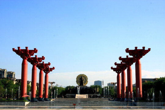 西安城市风光 开元广场 雕塑
