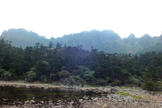 高山湖泊